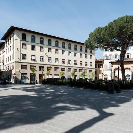 2 Rooms Next To A Market And Piazza Santa Croce - Homeunity Florence Exterior photo